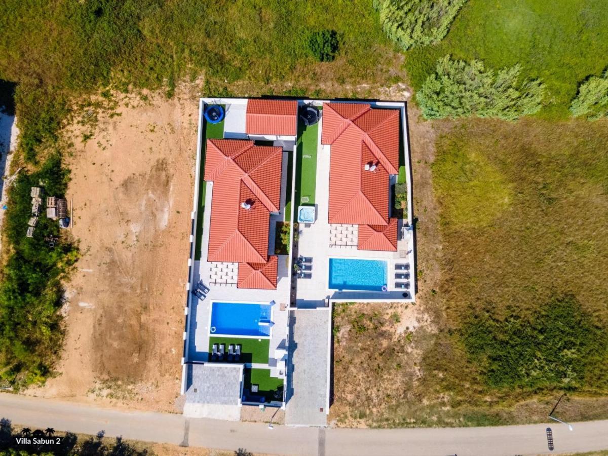 Villas Sabun - Modern House With Heated Pool Privlaka  Exterior photo